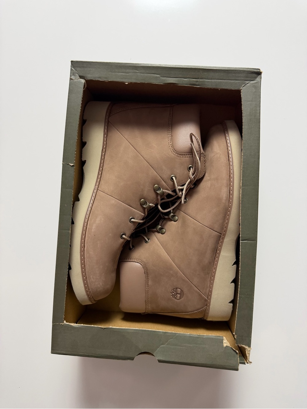 NIB Timberland Keeley Field Mid Hiker Nubuck Boots, Light Brown, Size Women’s 10